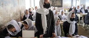 Mädchen über elf Jahren dürfen in Afghanistan nicht zur Schule gehen.
