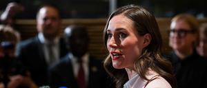 Die amtierende Regierungschefin Sanna Marin hat am Sonntagabend ihre Niederlage eingeräumt. 