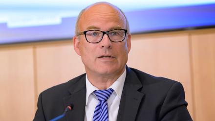Ties Rabe (SPD), Senator für Schule und Berufsbildung in Hamburg, auf einem Archivbild von 2022. 