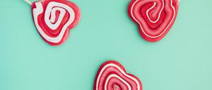 Wer nach Helfern für den nächsten Umzug sucht, sollte lieber Lollis verteilen als Chips.