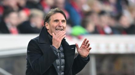 Bruno Labbadia stand in Stuttgart schon länger unter Druck.