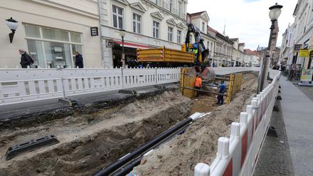 In der Brandenburger Straße wird gebaggert.