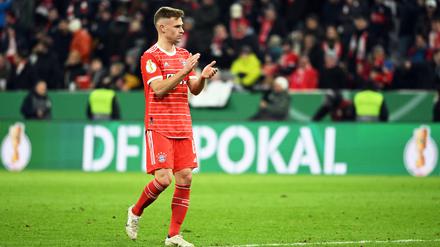 Bayerns Joshua Kimmich reagiert nach dem Spiel.