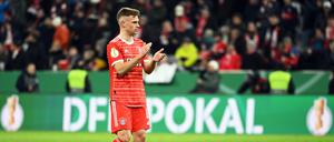 Bayerns Joshua Kimmich reagiert nach dem Spiel.