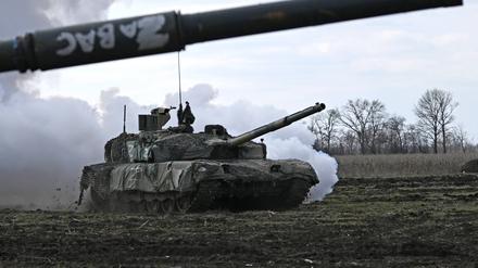 Russlands Rüstungswirtschaft profitiert von Importen über Drittstaaten.