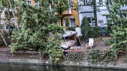 Ein Camp von Obdachlosen am Maybachufer. 