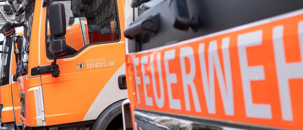 Löschfahrzeuge der Berliner Feuerwehr.