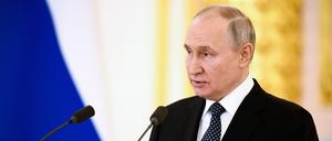Wladimir Putin bei einer Zeremonie für neu ernannte ausländische Botschafter in Russland.