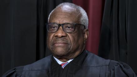 Clarence Thomas, Supreme-Court-Richter, steht wegen Luxusreisen in der Kritik. 