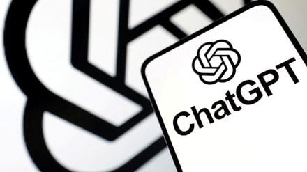 Das Logo von ChatGPT, einem Programm, welches über eine künstliche Intelligenz funktioniert. 