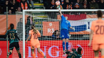 DFB-Torhüterin Ann-Katrin Berger war nach dem Ausfall von Merle Frohms ein ebenso starker Rückhalt gegen die Niederlande.