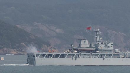 Immer wieder kommt es zu Provokationen: Ein chinesisches Kriegsschiff nahe der von Taiwan kontrollierten Insel Matsu (Archivbild, April 2023). 