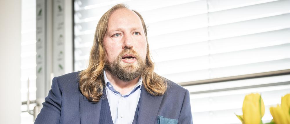 Anton Hofreiter glaubt nicht an ein rasches Friedensabkommen.