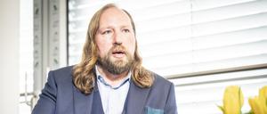 Anton Hofreiter glaubt nicht an ein rasches Friedensabkommen.