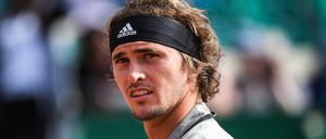 Alexander Zverev hat das erste Spiel in Monte Carlo gewonnen.