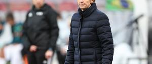 Auf Bundestrainerin Voss-Tecklenburg wartet noch viel Arbeit bis zur WM.