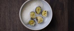 Gang „Feuer“: Lauch, Fischsud, Fenchel.