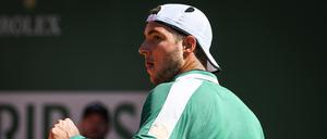 Jan-Lennard Struff feiert einen Punkt.