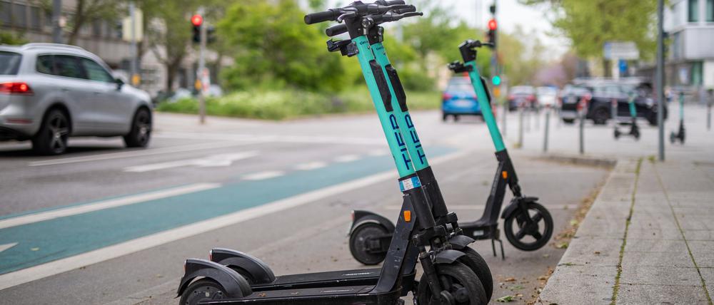 Dem E-Scooter-Anbieter Tier Mobility bereiten insbesondere die Pläne zur Regulierung von E-Scootern Sorgen.