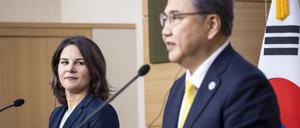Annalena Baerbock und Park Jin