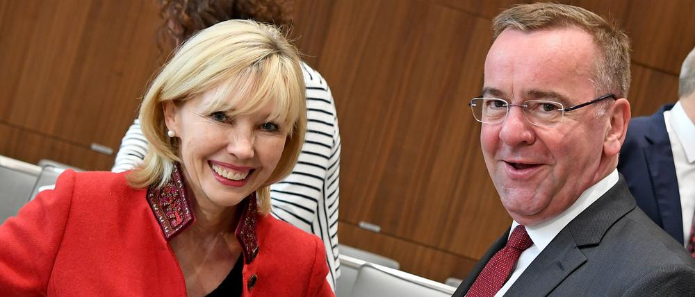 Boris Pistorius, damals Innenminister von Niedersachsen, mit seiner damaligen Lebensgefährtin Doris Schröder-Köpf.