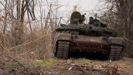 Russische Soldaten in der Nähe von Bachmut.