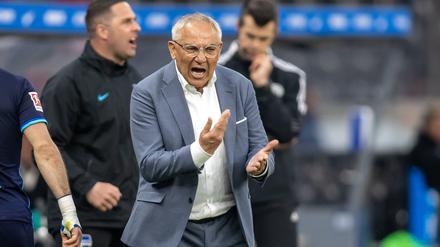 Herthas Retter. Felix Magath half den Berlinern, die Klasse zu halten, ohne ihn ging es dann bergab. Jetzt ist er bei den Stachelschweinen.