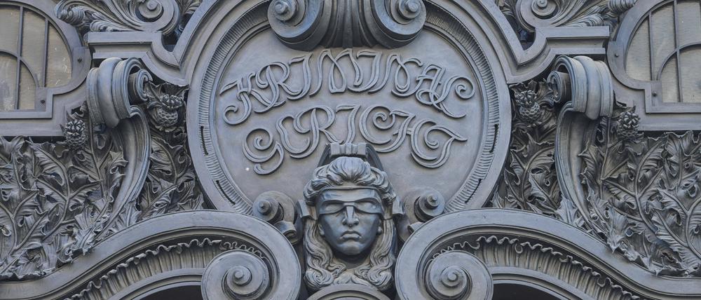 Justitia am Kriminalgericht, Turmstraße, Berlin-Moabit.