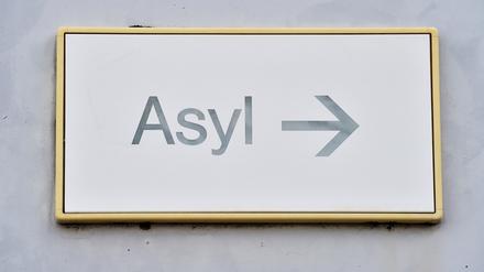 Im Mai wurden 27 Prozent der insgesamt in der EU sowie in Norwegen und der Schweiz abgegebenen Asylgesuche in Deutschland gestellt. 