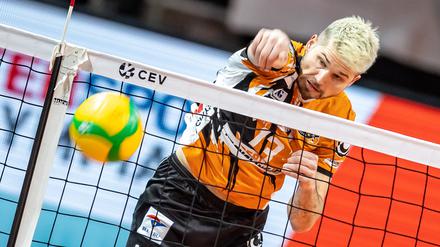 Optmistisch. Ruben Schott von den Volleys ist angriffslustig..