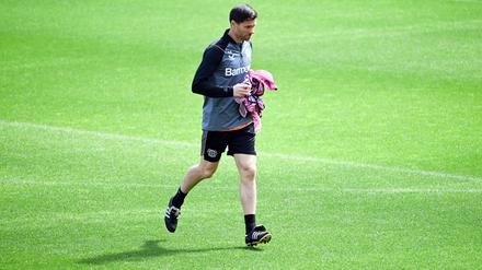 Xabi Alonso macht auch als Trainer von Bayer Leverkusen eine gute Figur.