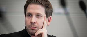 SPD-Generalsekretär Kevin Kühnert kritisiert Kai Wegner. 