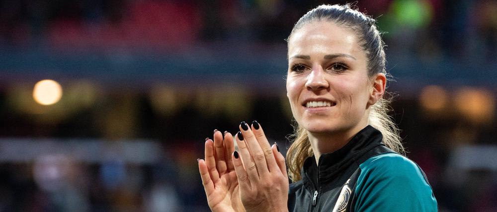 Melanie Leupolz ist Profi-Fußballerin und Mutter.