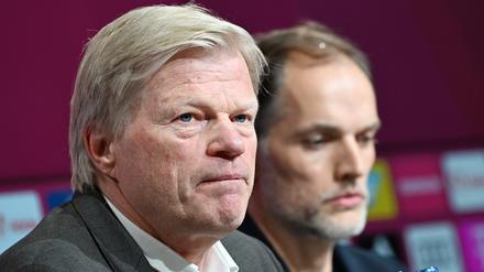 Thomas Tuchel (r.), Trainer des FC Bayern, neben Vorstandschef Oliver Kahn