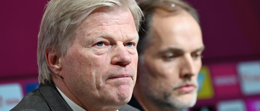 Thomas Tuchel (r.), Trainer des FC Bayern, neben Vorstandschef Oliver Kahn