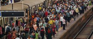 Die indische Eisenbahn ist einer der größten Arbeitgeber des Landes. 