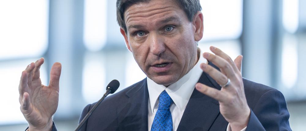 Ron DeSantis, Gouverneur von Florida, spricht auf einer Konferenz der Heritage Foundation anlässlich ihres 50-jährigen Jubiläums.