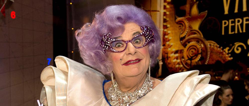 Barry Humphries in seiner Rolle als Dame Edna im Jahr 2013.