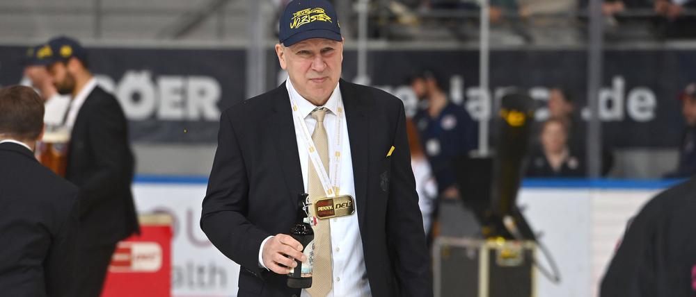 Trainer Don Jackson nach dem Gewinn des Titels mit München im Jahr 2023.