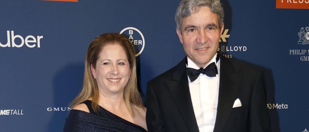 Stephan Harbarth mit Ehefrau Juliane beim 70. Bundespresseball 2023 im Hotel Adlon Kempinski. 