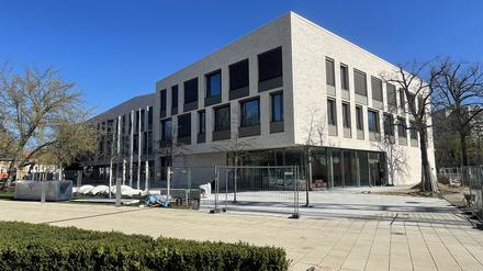 Das neue Haus des Sports am Luftschiffhafen in Potsdam.