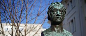 Rund ums Hegel-Denkmal wachsen bald mehr Bäume.