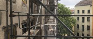 Auf einer Baustelle in der Zionskirchstraße kam vor zwei Jahren ein Bauarbeiter zu Tode.