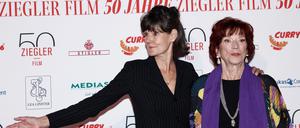 Zwei Powerfrauen, die zusammenhalten. Tanja und Regina Ziegler bei der Geburtstagsparty im Tipi.