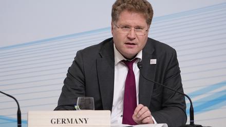 Patrick Graichen spricht während einer Pressekonferenz im Rahmen eines G-7-Ministertreffens (Archivbild).
