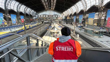 Alles steht still: Wenn die EVG streikt, geht nichts mehr auf der Schiene. 


 