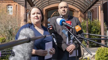 Können nicht zufrieden sein: die Grünen-Chefs Ricarda Lang und Omid Nouripour.