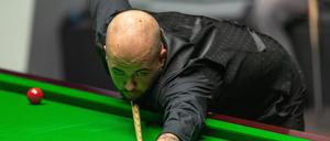 Luca Brecel wurde 2023 überraschend Weltmeister.