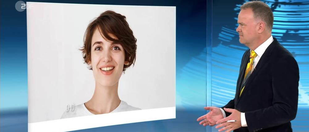 Interview mit der KI: „heute-journal“-Moderator Christian Sievers unterhält sich mit Avatar Jenny, die Antworten von ChatGPT wiedergibt.
