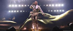 Sam Smith beim Auftritt in der Mercedes Benz Arena.